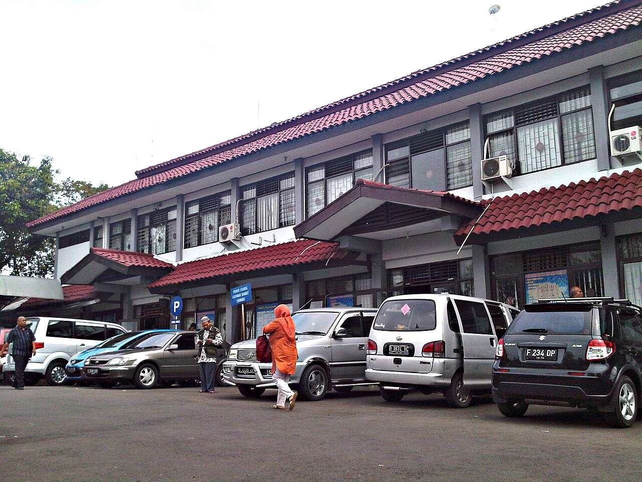 Petugas SAMSAT buleleng
